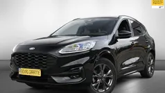 Zwart Gebruikt 2023 Ford Kuga ST-Line X SUV | € 28.900 (Goede deal)