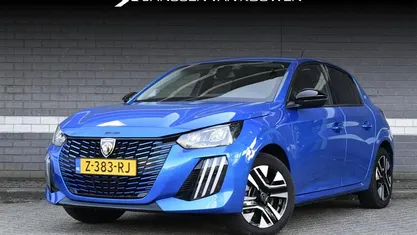 Gebruikt 2024 Peugeot e-208 Style Hatchback | € 20.885 (Eerlijke prijs)