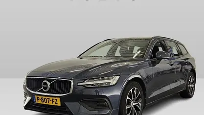 Blauw Occasion 2022 Volvo V60 Stationwagen | € 28.894 (Super prijs)