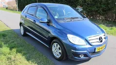 Mercedes B180
