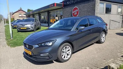 Occasion Seat Leon Business 131 PK (96 kW) 2020 Grijs, metallic lak Stationwagen