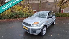 Gebruikt 2008 Ford Fusion Cool & Sound Edition MPV | € 699 (Super prijs)