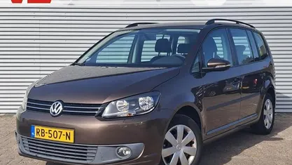 Occasion VW Touran 105 PK (77 kW) 2011 Bruin MPV