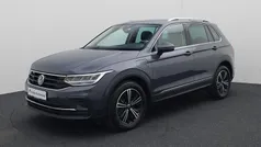 Gebruikt 2022 VW Tiguan Life SUV | € 31.940 (Goede deal)
