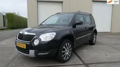 Zwart, metallic lak Gebruikt 2013 Skoda Yeti Adventure SUV | € 9.995 (Eerlijke prijs)