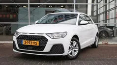 Wit Gebruikt 2023 Audi A1 Sport Hatchback | € 21.750 (Eerlijke prijs)