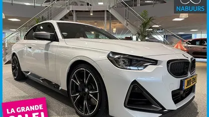 Wit Gebruikt 2023 BMW M240 M Sport Coupé | € 66.450 (Eerlijke prijs)