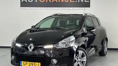 Zwart Gebruikt 2015 Renault Clio GrandTour Night&Day Stationwagen | € 6.495 (Eerlijke prijs)