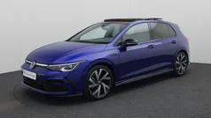 Blauw Gebruikt 2024 VW Golf VIII R-line Hatchback | € 37.440 (Eerlijke prijs)