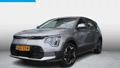 Steel grey Gebruikt 2024 Kia e-Niro Light SUV | € 28.390 (Super prijs)