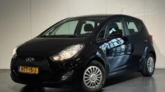 Zwart, metallic lak Gebruikt 2018 Hyundai ix20 GO! MPV | € 12.950 (Eerlijke prijs)