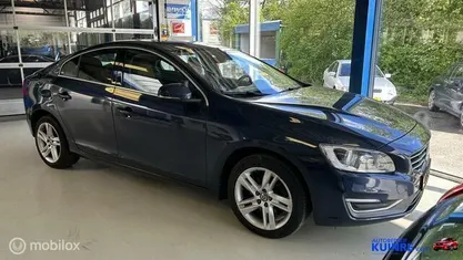 Occasion Volvo S60 Summum 150 PK (110 kW) 2015 Blauw, metallic lak Sedan