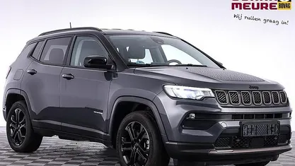 Gebruikt 2022 Jeep Compass SUV | € 25.900 (Eerlijke prijs)