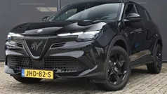 Gebruikt 2025 Alfa Romeo Junior SUV | € 32.745 (Super prijs)