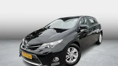 Gebruikt 2014 Toyota Auris Hybrid Hatchback | € 11.499 (Eerlijke prijs)