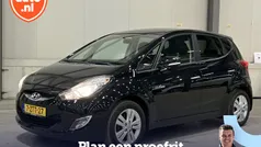 Zwart Gebruikt 2015 Hyundai ix20 GO! MPV | € 8.795 (Goede deal)