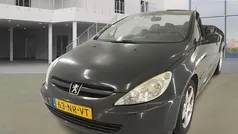 Zwart Gebruikt 2004 Peugeot 307 CC Cabriolet | € 2.645 (Eerlijke prijs)