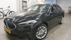 Zwart Gebruikt 2021 BMW 218 Sport Line Sedan | € 25.990 (Eerlijke prijs)