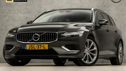 Grijs Occasion 2025 Volvo V60 Inscription Stationwagen | € 26.445 (Super prijs)