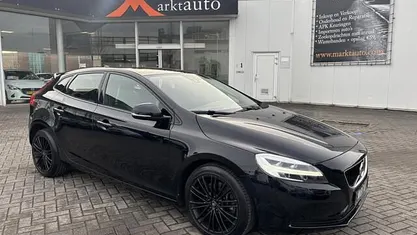 Occasion 2019 Volvo V40 Dynamic Hatchback | € 19.440 (Eerlijke prijs)