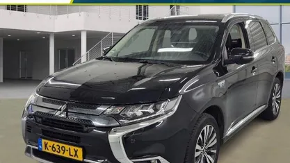 Occasion 2021 Mitsubishi Outlander P-HEV Intense+ SUV | € 25.790 (Eerlijke prijs)