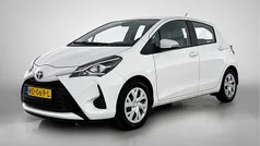 Wit Gebruikt 2017 Toyota Yaris Hatchback | € 11.445 (Eerlijke prijs)