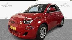 Gebruikt 2022 Fiat 500e Red Cabriolet | € 17.950 (Eerlijke prijs)