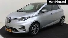 Grijs, metallic lak Gebruikt 2020 Renault Zoe Intens Hatchback | € 15.940 (Eerlijke prijs)