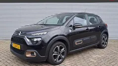 Zwart metallic Gebruikt 2023 Citroën C3 PureTech Hatchback | € 14.495 (Eerlijke prijs)