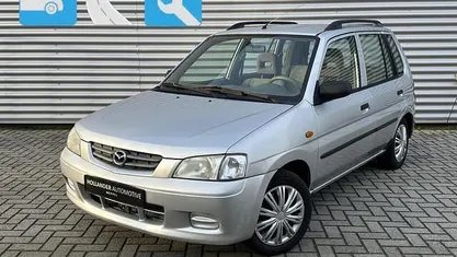 Occasion Mazda Demio Exclusive 75 PK (55 kW) 2003 Grijs Hatchback