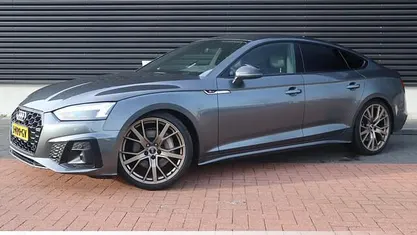 Grijs Occasion 2020 Audi A5 Sportback S-Line Hatchback | € 29.950 (Eerlijke prijs)