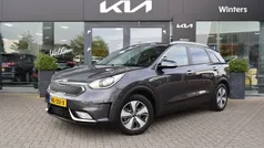 Grijs Gebruikt 2017 Kia Niro SUV | € 19.955 (Eerlijke prijs)