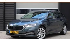 Grijs Gebruikt 2021 Skoda Octavia Business Line Stationwagen | € 21.899 (Goede deal)
