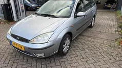Grijs Gebruikt 2005 Ford Focus Futura Stationwagen | € 1.650 (Eerlijke prijs)