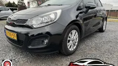 Zwart Gebruikt 2014 Kia Rio FIFA World Cup Edition Hatchback | € 7.999 (Eerlijke prijs)