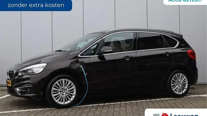 Occasion BMW 225 Active Tourer Executive 224 PK (164 kW) 2016 Bruin (metallic) MPV