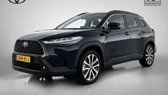 Zwart Gebruikt 2024 Toyota Corolla Cross Style SUV | € 34.745 (Eerlijke prijs)