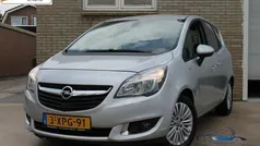 Grijs Gebruikt 2014 Opel Meriva Business MPV | € 5.790 (Eerlijke prijs)