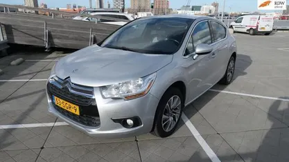 Occasion Citroën DS4 So Chic 156 PK (114 kW) 2011 Grijs, metallic lak Hatchback