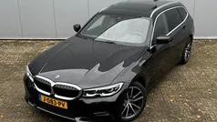 Gebruikt 2020 BMW 320 Executive Stationwagen | € 22.400 (Eerlijke prijs)