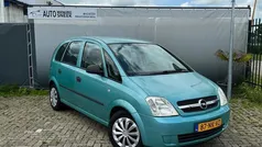 Grijs Gebruikt 2003 Opel Meriva Essentia MPV | € 1.499 (Eerlijke prijs)