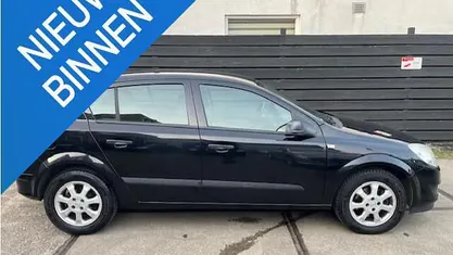 Occasion Opel Astra Selection 90 PK (66 kW) 2009 Hatchback