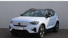 Blauw, metallic lak Gebruikt 2024 Volvo XC40 Plus SUV | € 44.950 (Eerlijke prijs)