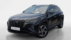 Abyss black metallic (a2b) Gebruikt 2024 Hyundai Tucson Comfort SUV | € 38.440 (Eerlijke prijs)