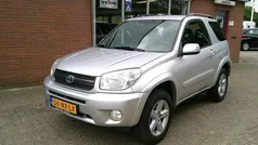 Grijs Gebruikt 2004 Toyota RAV4 Sol SUV | € 5.350 (Eerlijke prijs)