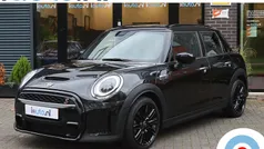 Gebruikt 2022 Mini Cooper S Classic Hatchback | € 31.745 (Goede deal)