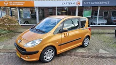 Oranje Gebruikt 2005 Peugeot 1007 Hatchback | € 2.799 (Eerlijke prijs)