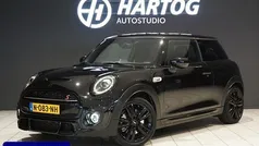 Zwart Gebruikt 2021 Mini John Cooper Works Hatchback | € 26.950 (Goede deal)