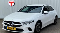 Wit Gebruikt 2019 Mercedes A180 Business Hatchback | € 18.995 (Super prijs)