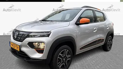 Gebruikt 2022 Dacia Spring Comfort Plus Hatchback | € 9.950 (Goede deal)